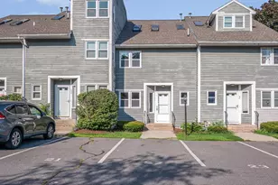 38 Farmland Rd, Lowell, MA 01850 - Photo 30
