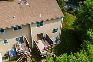 33 Freedom Cir, Pembroke, MA 02359 - Photo 34