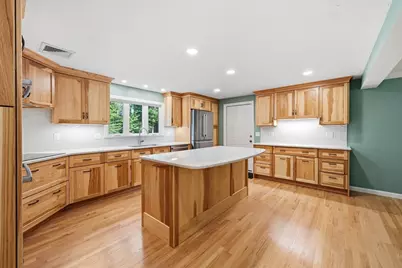 711 Chicopee Row, Groton, MA 01450 - Photo 4