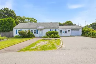 2 Howland Ct, Middleborough, MA 02346 - Photo 1