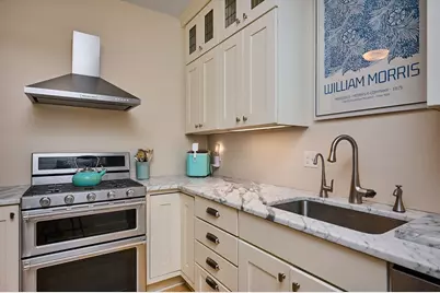 17 Clark Avenue #17, Northampton, MA 01060 - Photo 8