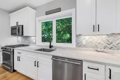 49A Chestnut St #3, Wakefield, MA 01880 - Photo 16