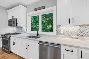 49 A Chestnut St, Wakefield, MA 01880 - Photo 16