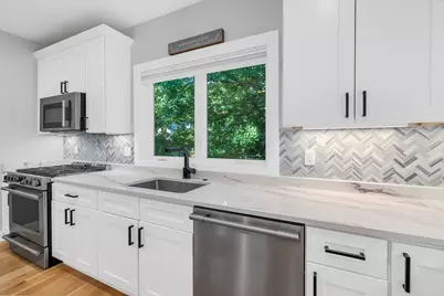 49A Chestnut St #3, Wakefield, MA 01880 - Photo 16