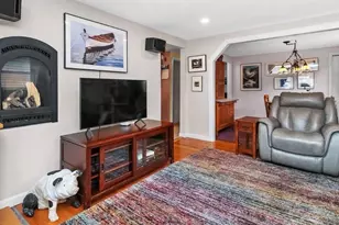 39 Smart St, Waltham, MA 02451 - Photo 10