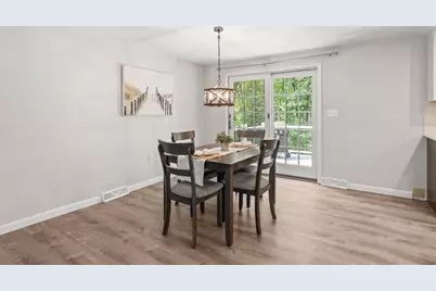 11 Groton Rd, Tyngsborough, MA 01879 - Photo 6