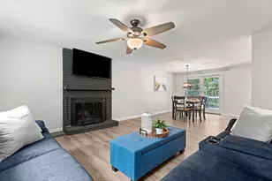 11 Groton Rd, Tyngsborough, MA 01879 - Photo 10