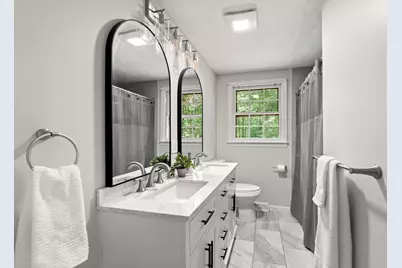 11 Groton Rd, Tyngsborough, MA 01879 - Photo 14