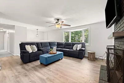 11 Groton Rd, Tyngsborough, MA 01879 - Photo 12