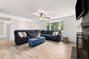 11 Groton Rd, Tyngsborough, MA 01879 - Photo 12