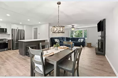 11 Groton Rd, Tyngsborough, MA 01879 - Photo 8
