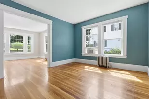 34 Daniels St, Lowell, MA 01852 - Photo 12