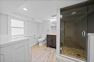 35 Malden St, Quincy, MA 02169 - Photo 22
