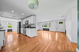 35 Malden St, Quincy, MA 02169 - Photo 4