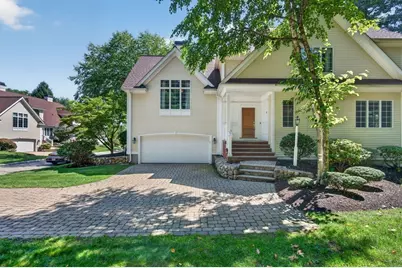 32 Bobby Jones Dr #32, Andover, MA 01810 - Photo 2