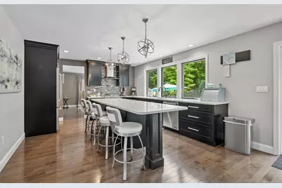 4 Waldingfield Ln, Peabody, MA 01960 - Photo 8