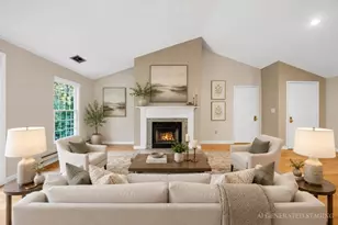 28 Essex Green Ln, Peabody, MA 01960 - Photo 1