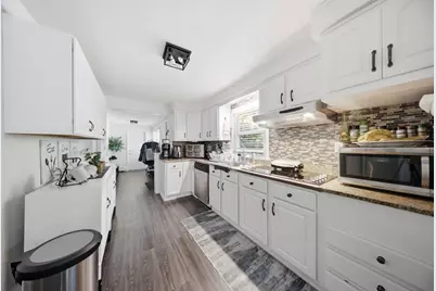 330 Lake St, Shrewsbury, MA 01545 - Photo 4