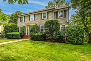 20 Sargent Rd, Winchester, MA 01890 - Photo 2