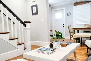 26 Vera St, Revere, MA 02151 - Photo 2