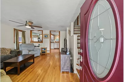 14 Richard Cir, Woburn, MA 01801 - Photo 8