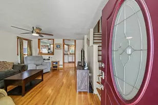 14 Richard Cir, Woburn, MA 01801 - Photo 8