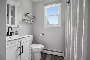 706 Russells Mills Rd, Dartmouth, MA 02748 - Photo 8