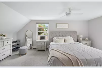 706 Russells Mills Rd, Dartmouth, MA 02748 - Photo 22