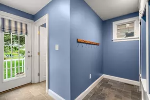42 Sheridan Rd, Wellesley, MA 02481 - Photo 14