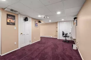42 Sheridan Rd, Wellesley, MA 02481 - Photo 28