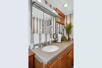 166 Waverly Avenue, Melrose, MA 02176 - Photo 20