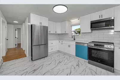 68 Waldo St, Lowell, MA 01852 - Photo 8