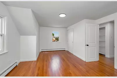 68 Waldo St, Lowell, MA 01852 - Photo 16