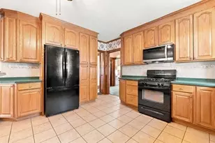 109 Bucknam St, Everett, MA 02149 - Photo 22
