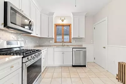 109 Bucknam St, Everett, MA 02149 - Photo 6
