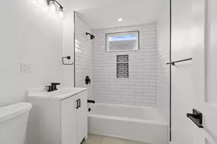 7 2nd St, Medford, MA 02155 - Photo 10