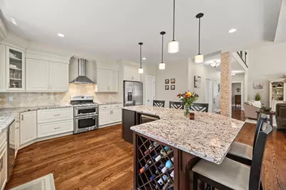 17 Partridge Ln, Raynham, MA 02767 - Photo 6