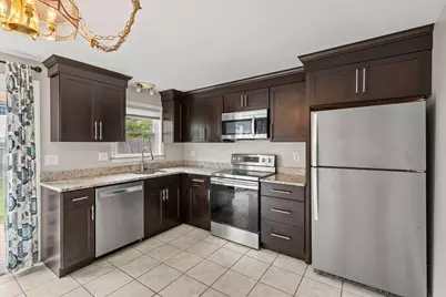 19 Orchard Ave #B, Haverhill, MA 01830 - Photo 4