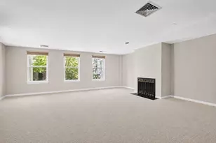 33 Chestnut St, Boston, MA 02129 - Photo 1