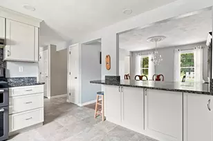 86 Pond, Methuen, MA 01844 - Photo 8
