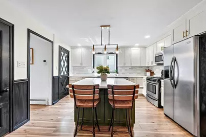 6 Elm Ct, Maynard, MA 01754 - Photo 6