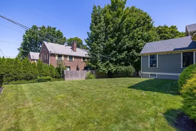 160 Walnut St #A, Newton, MA 02460 - Photo 26