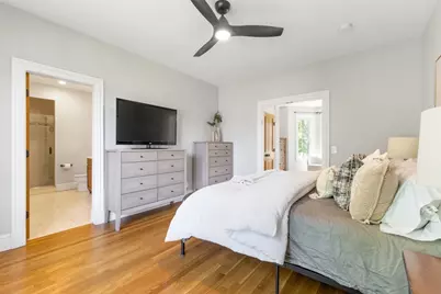 160 Walnut St #A, Newton, MA 02460 - Photo 12