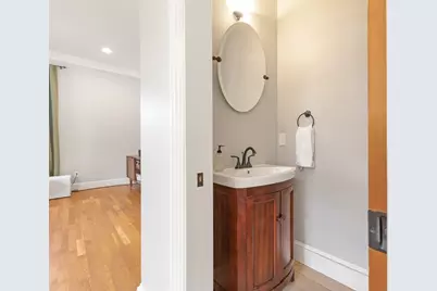 160 Walnut St #A, Newton, MA 02460 - Photo 10