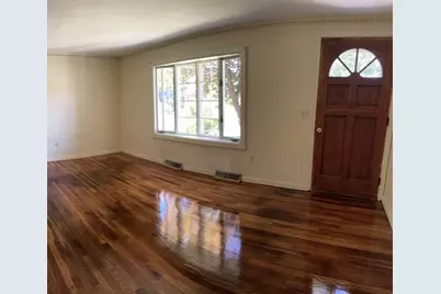15 Wenonah Dr, Ludlow, MA 01056 - Photo 4