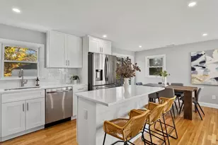 27 Hodgkins Rd, Rockport, MA 01966 - Photo 2