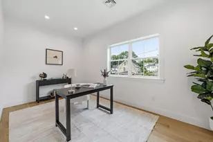 35 Fairview Ave, Lynnfield, MA 01940 - Photo 18