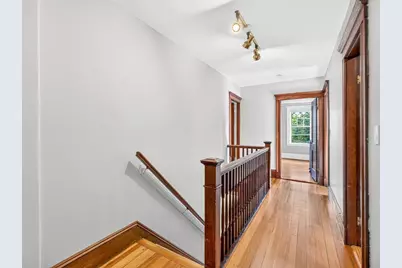 103-105 Colbourne Crescent, Brookline, MA 02445 - Photo 22