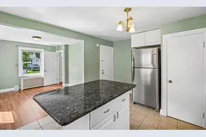 19 Walworth Street, Worcester, MA 01602 - Photo 12