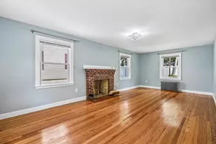 19 Walworth St, Worcester, MA 01602 - Photo 4